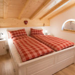 Ferienwohnung Reit im Winkl, Schlafzimmer mit Doppelbett